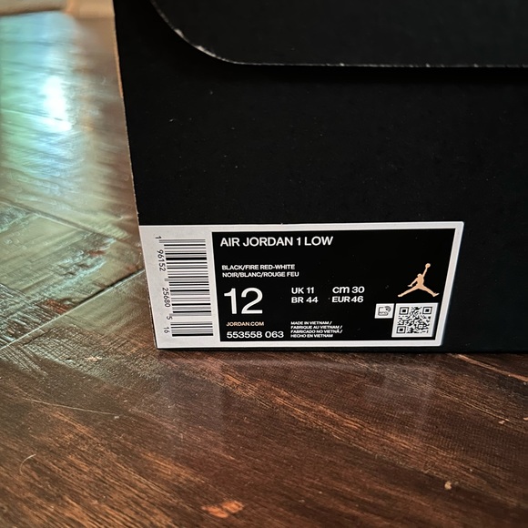 Nike Air Jordan 1 Low OG 2023 Black White Red Size 12 - Picture 13 of 15